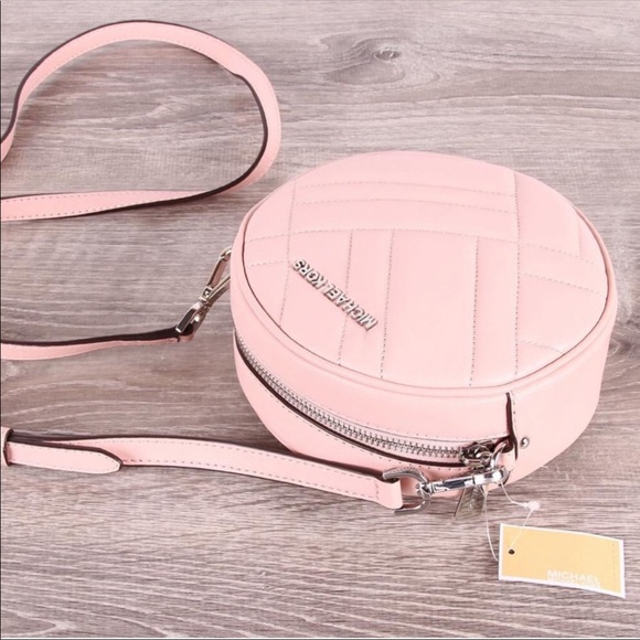 MK Quilted Pink Leather CrossBody Michael Kors - Picture 6 of 11